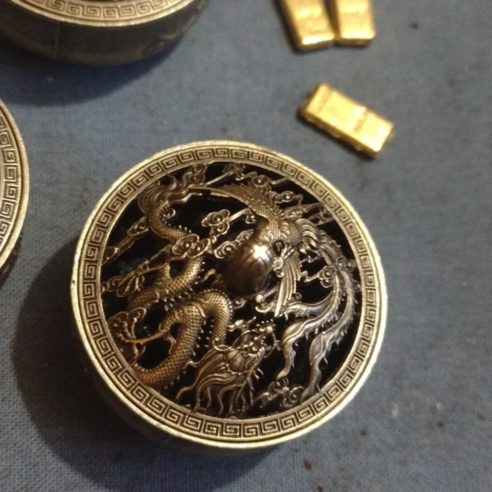 Dragon Design Metal Incense Holders (3) & Golden Mini Bars (3)